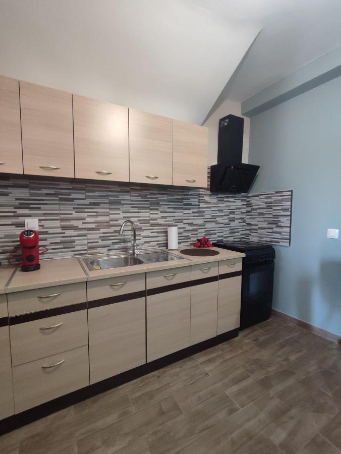 Aithra 2 Apartment Триполис Екстериор снимка